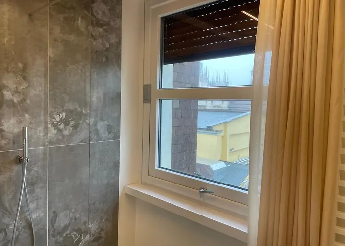 Enjoy Duomo - Flavio Baracchini 9 - Casa de hóspedes 4*